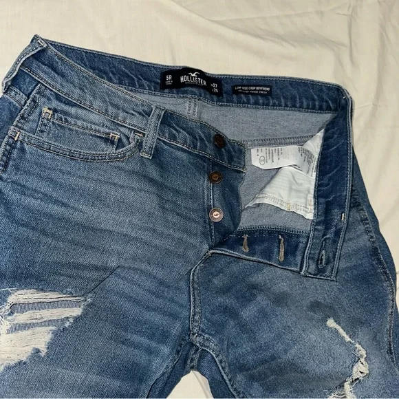 Hollister Low-Rise Crop Boyfriend “Hollister Vintage Stretch” Distressed Jeans - Picture 4 of 16